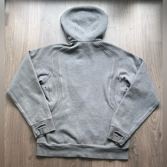 Lululemon Zip-Up Jacket - Picture 9 of 9